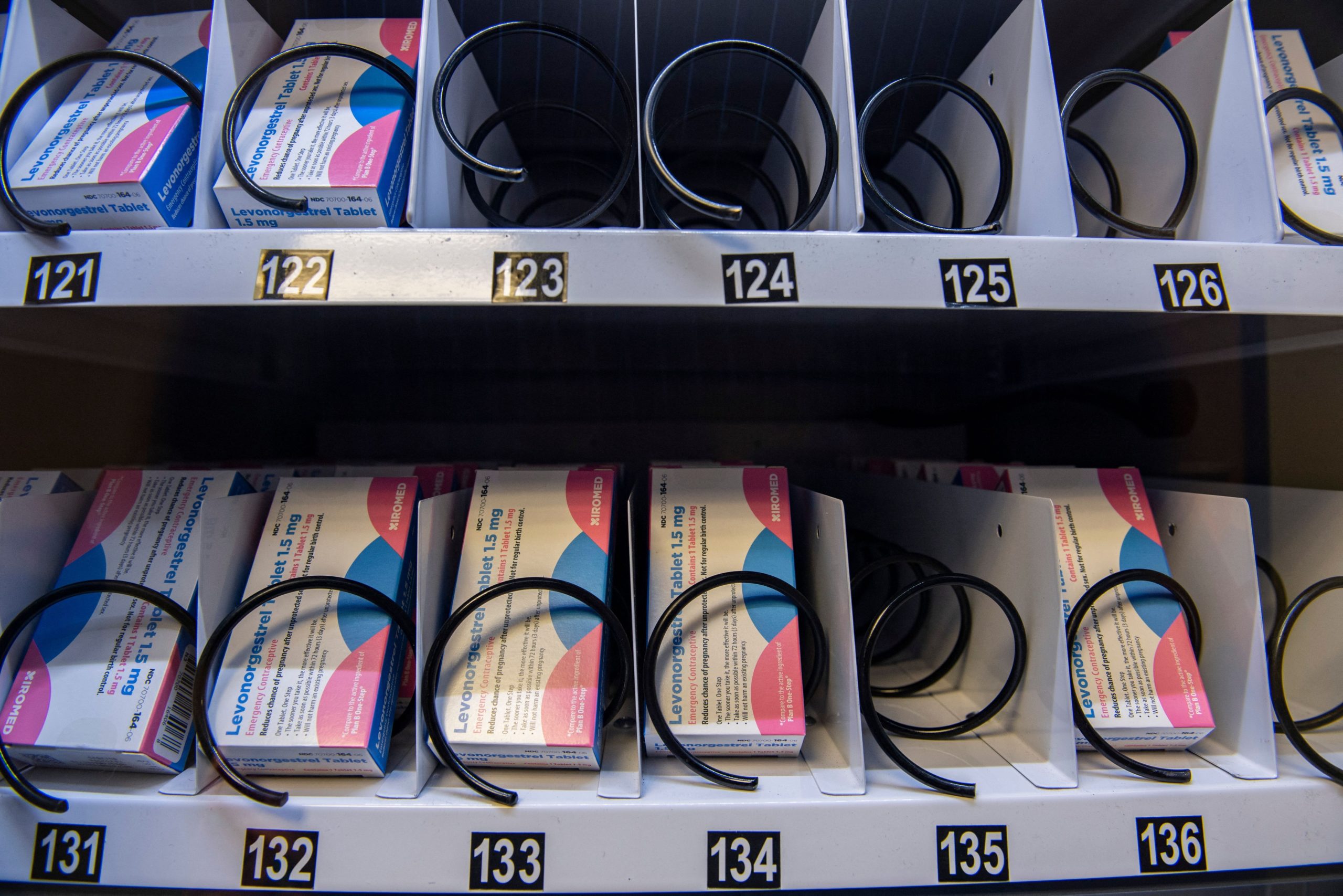 kako-donijeti-automat-za-hitnu-kontracepciju-u-kampus-na-fakultetu